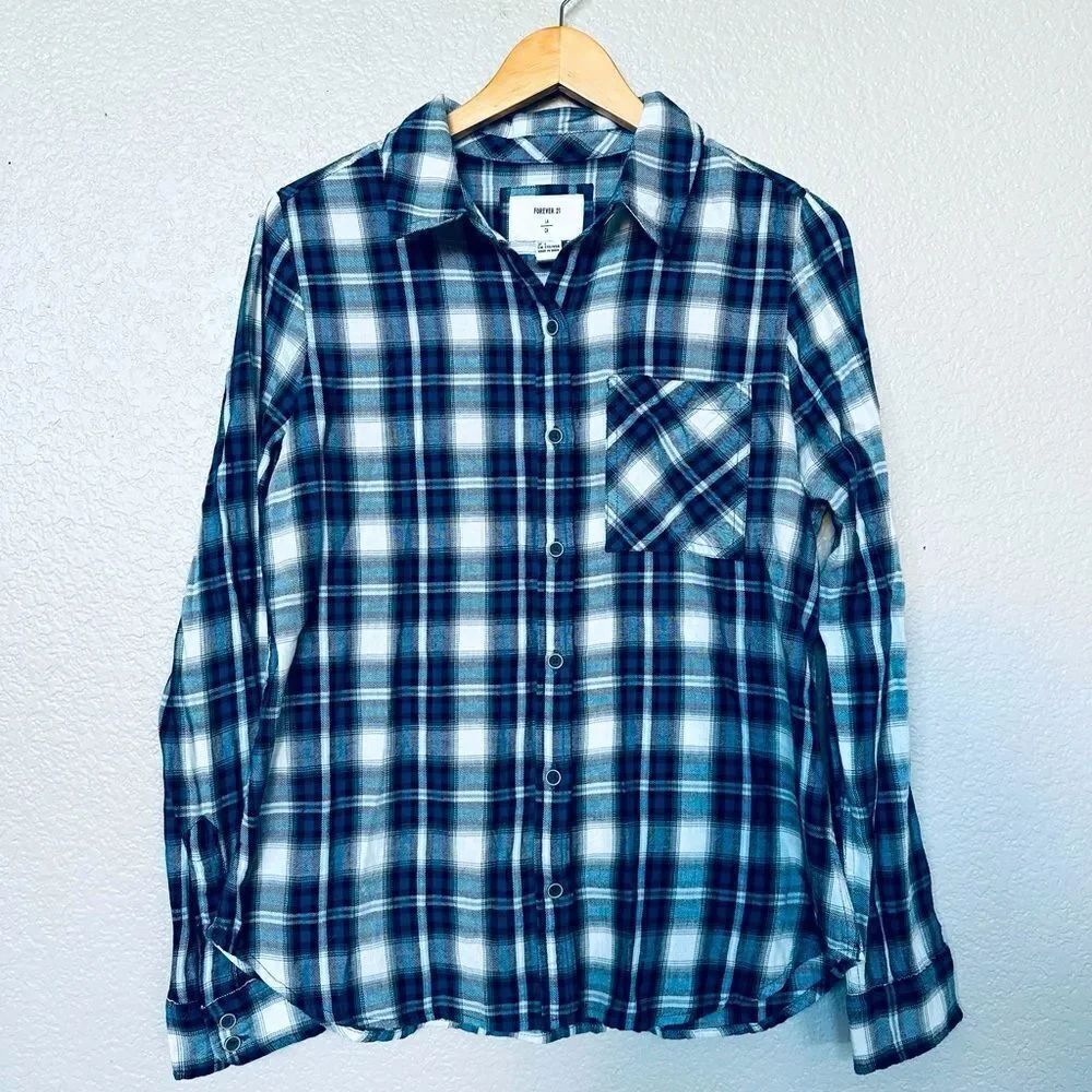 Forever 21 Blue Plaid Flannel Button Down Shirt L